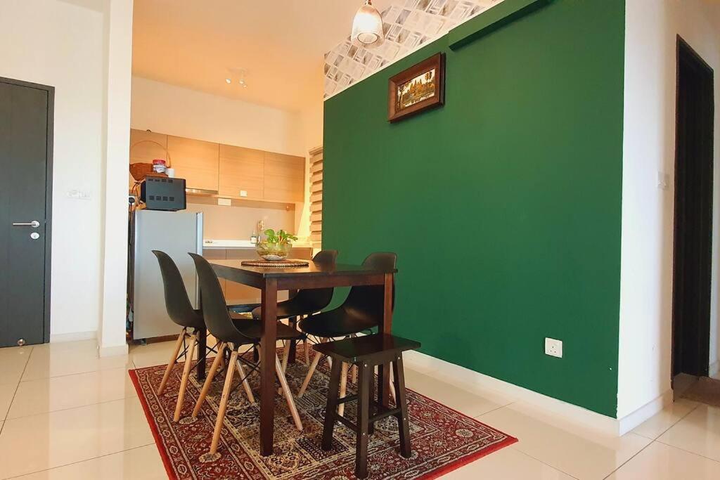 Aldridge Residence Cosy Apt @Emira Residence 샤알람 외부 사진